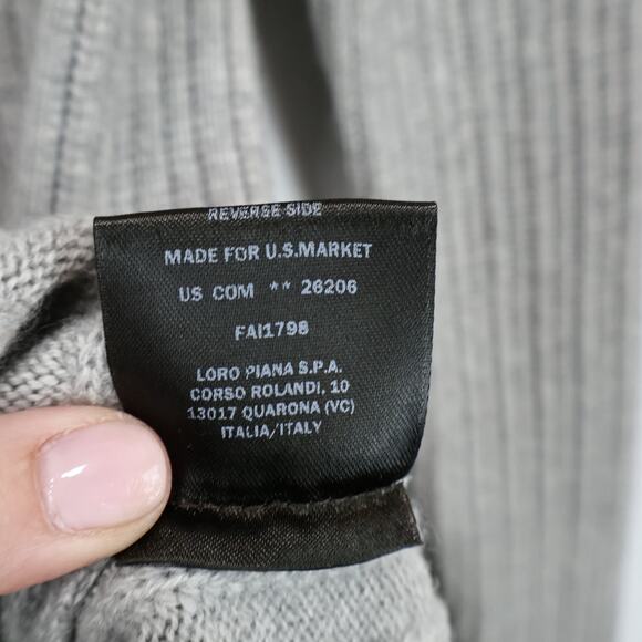 Loro Piana 100% Cashmere Rib Knit Belted Turtleneck Sweater Grey Size 38 Italy - Picture 10 of 10